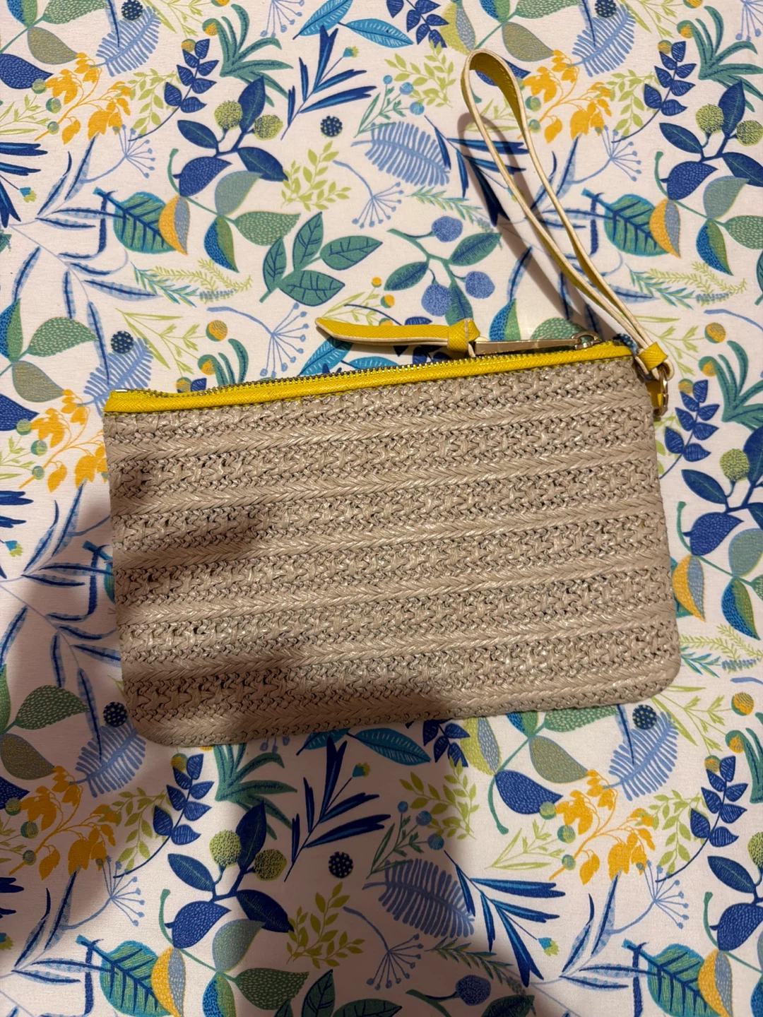 Straw and Yellow Faux Leather Wristlet Clutch - photo 2