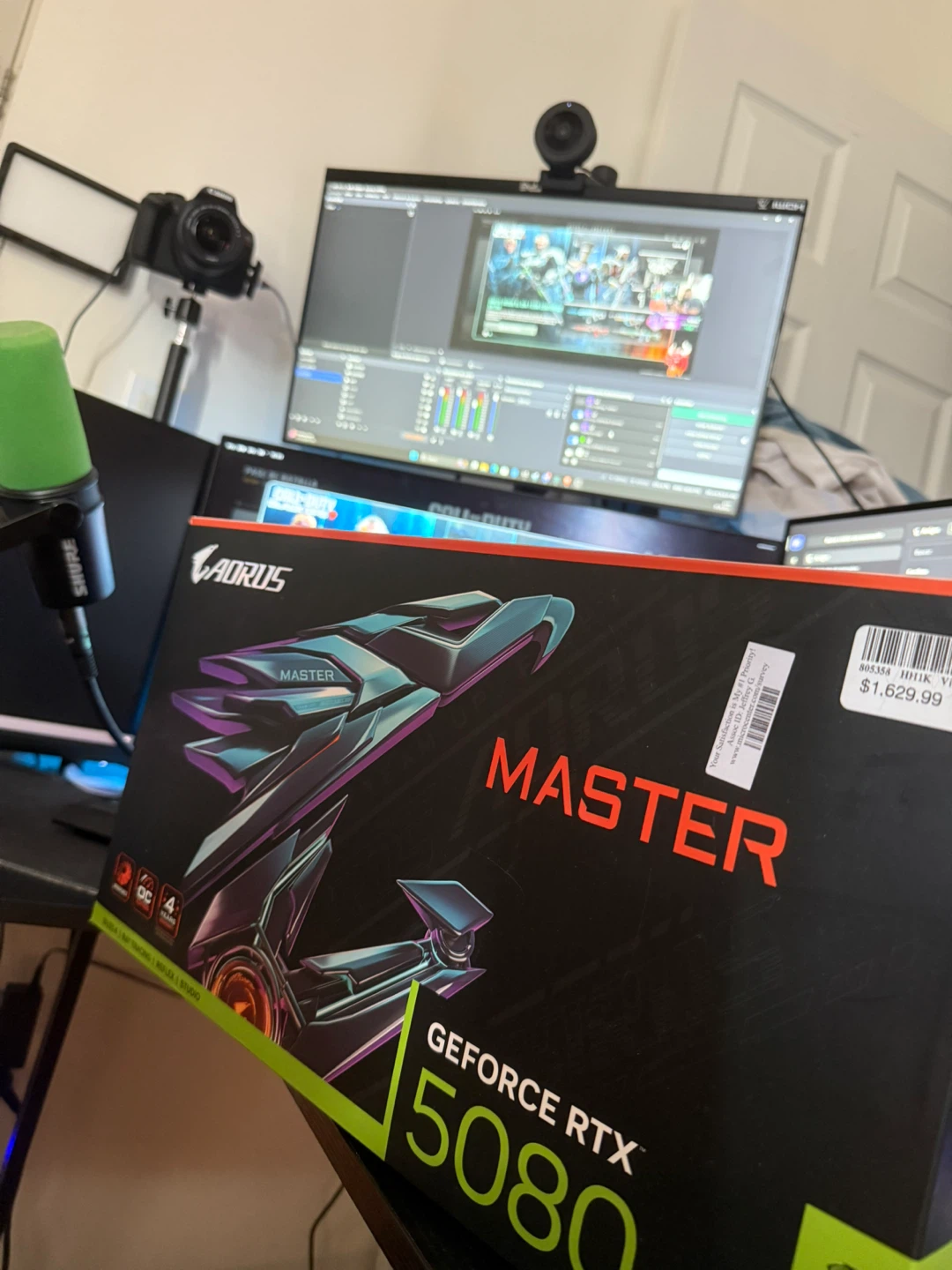 AORUS GeForce RTX 5080 MASTER Graphics Card - photo 2