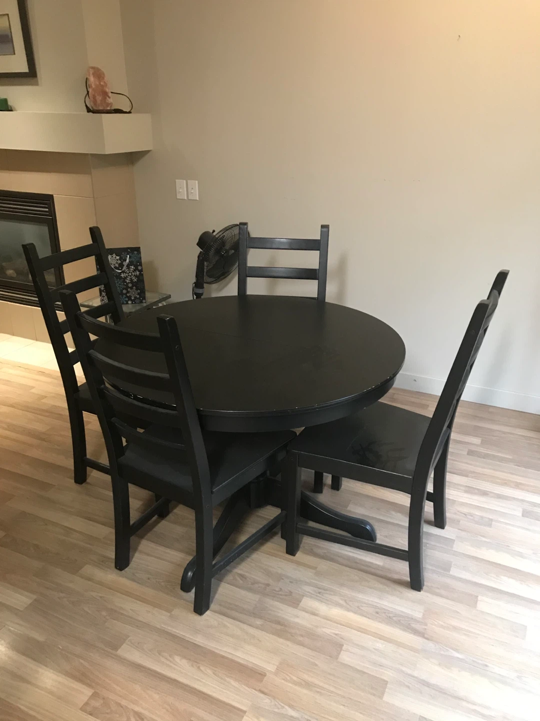 Black Round Dining Table with 4 Chairs