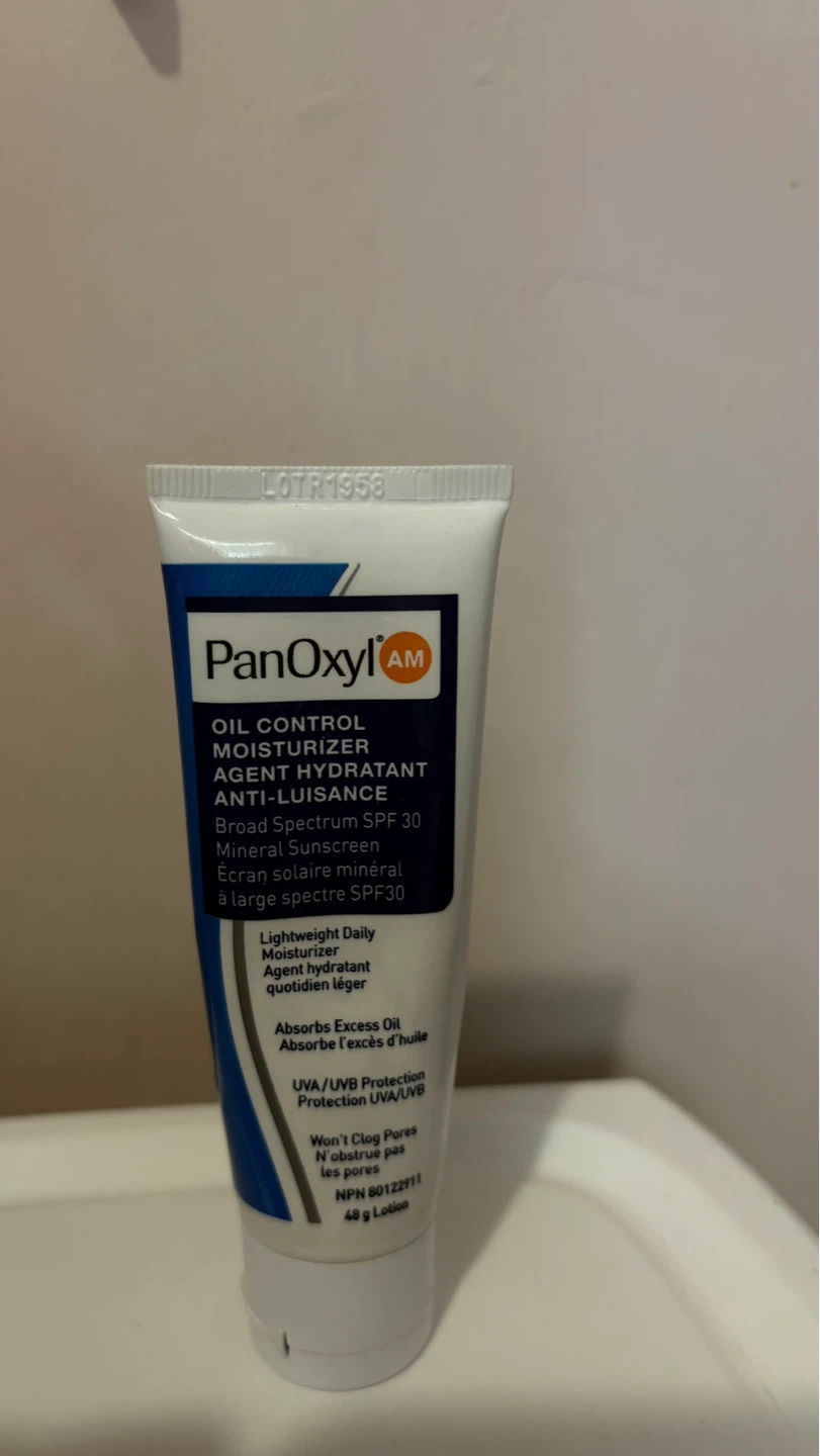 PanOxyl AM Oil Control Moisturizer SPF 30