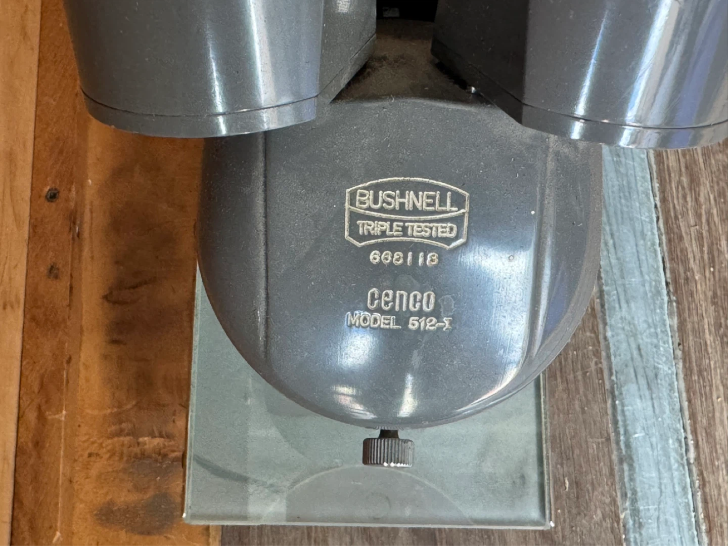 Bushnell Cenco Microscope Model 512-S - photo 2