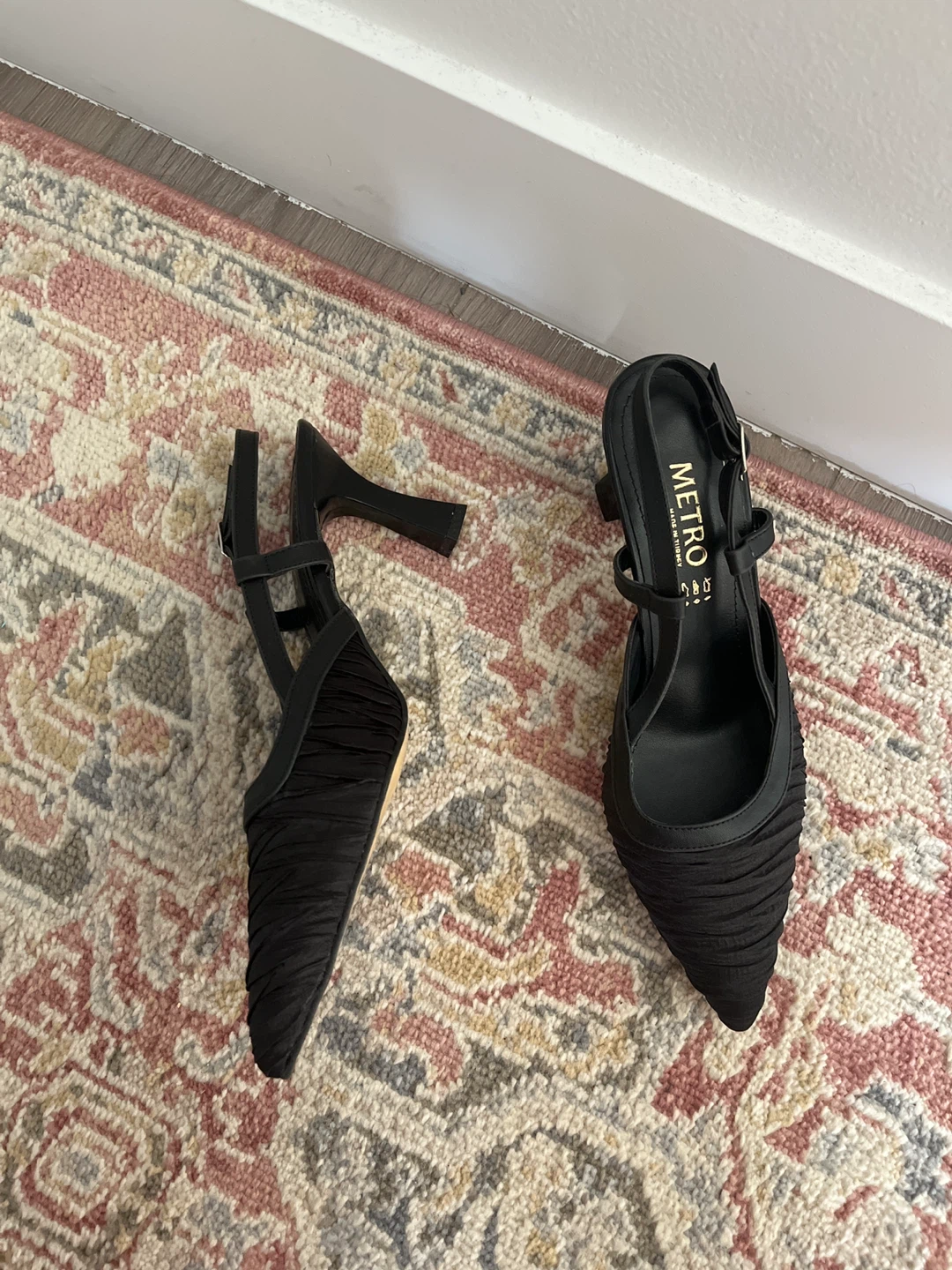METRO Black Ruched Slingback Heels - Size 38
