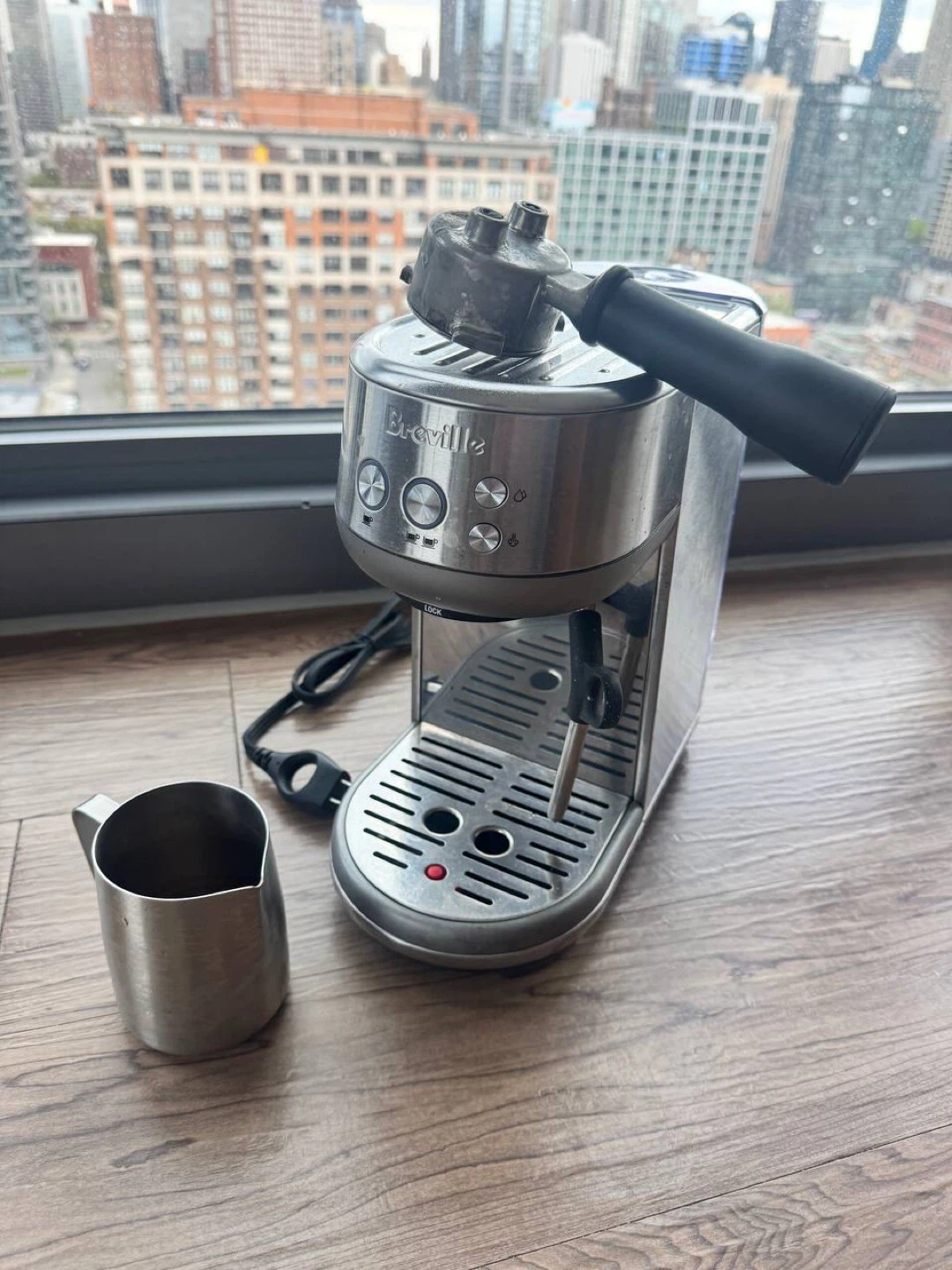 1-YEAR Breville Espresso Machine with Milk Frothing Pitcher