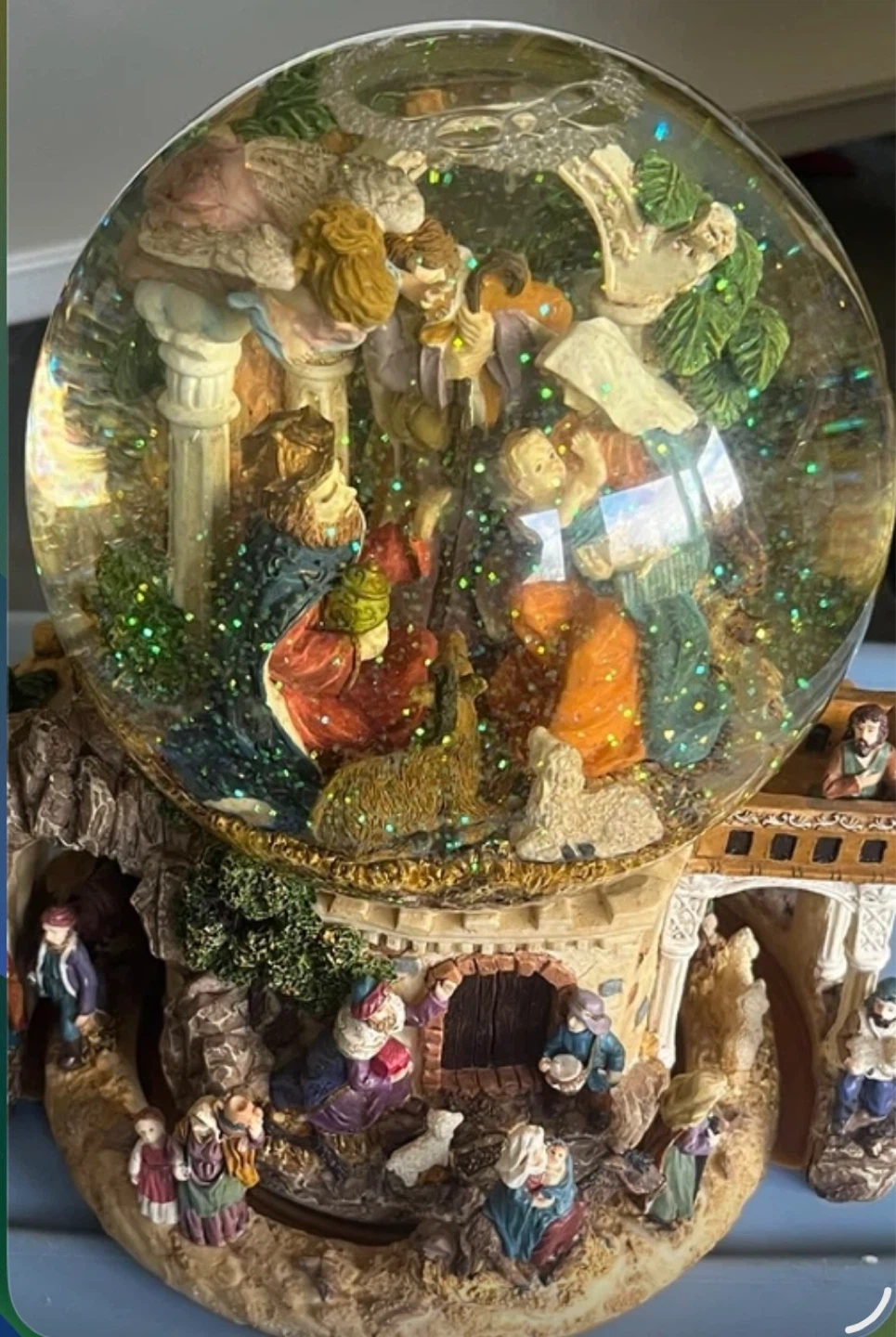 Nativity Scene Water Snow Globe - photo 3