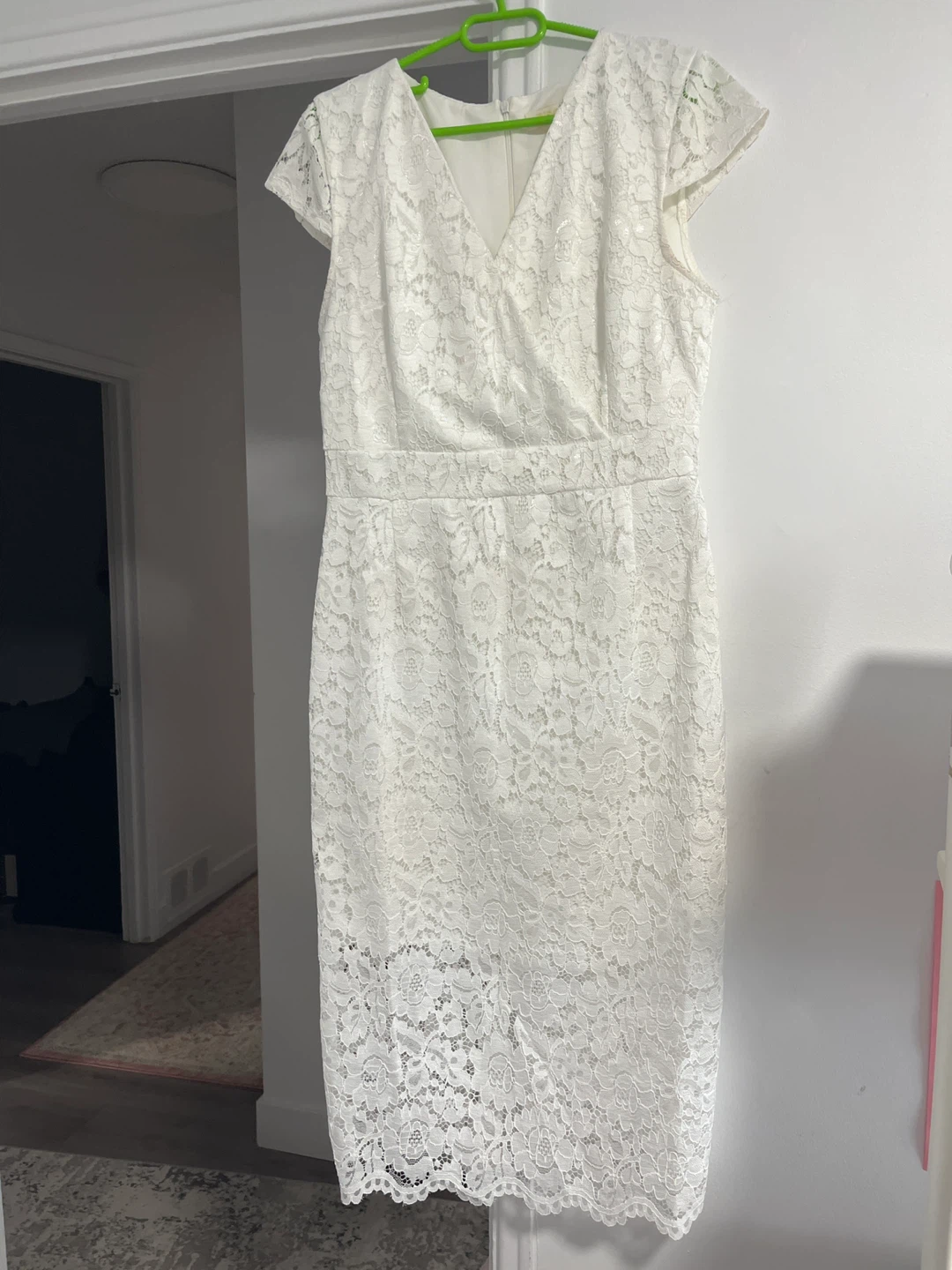 White Lace Dress - Biscuit Size 40