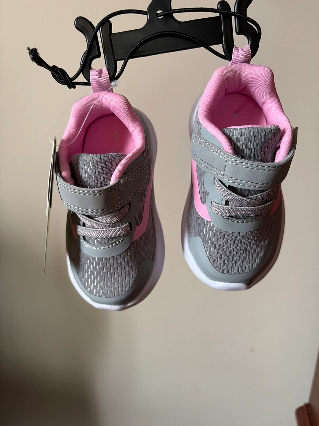 Athletic Works Toddler Girls Grey & Pink Sneakers Size 4
