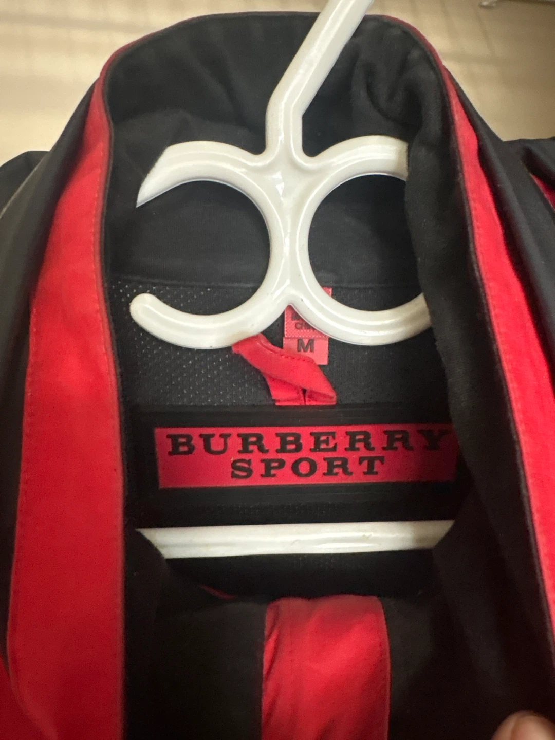 Burberry Sport Red & Black Hooded Jacket Size M - photo 2