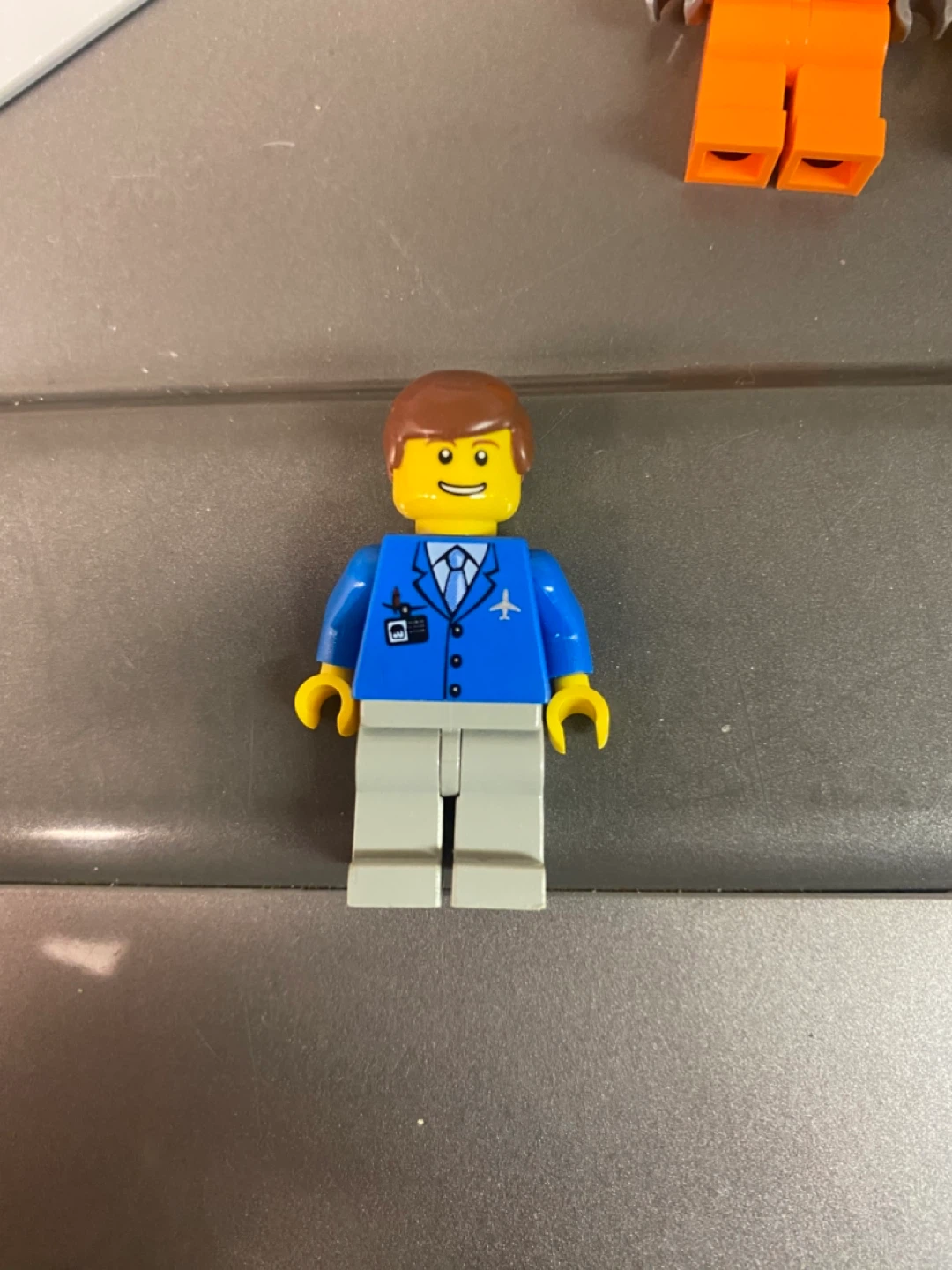 LEGO City Airport (3182) – Build + Minifigures - photo 5