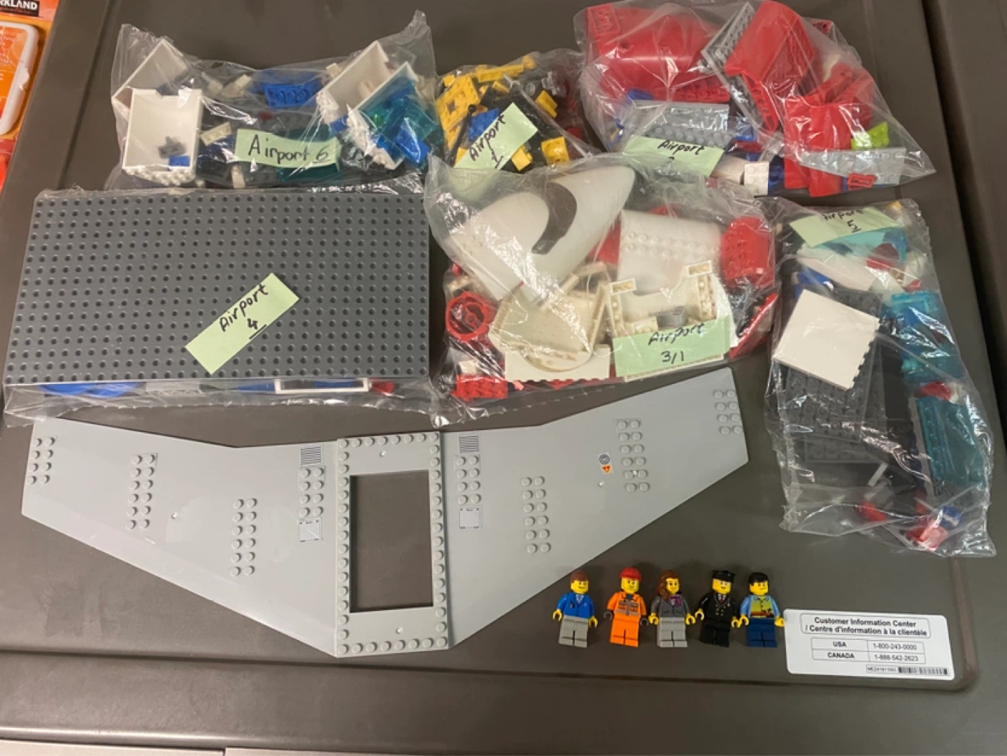 LEGO City Airport (3182) – Build + Minifigures
