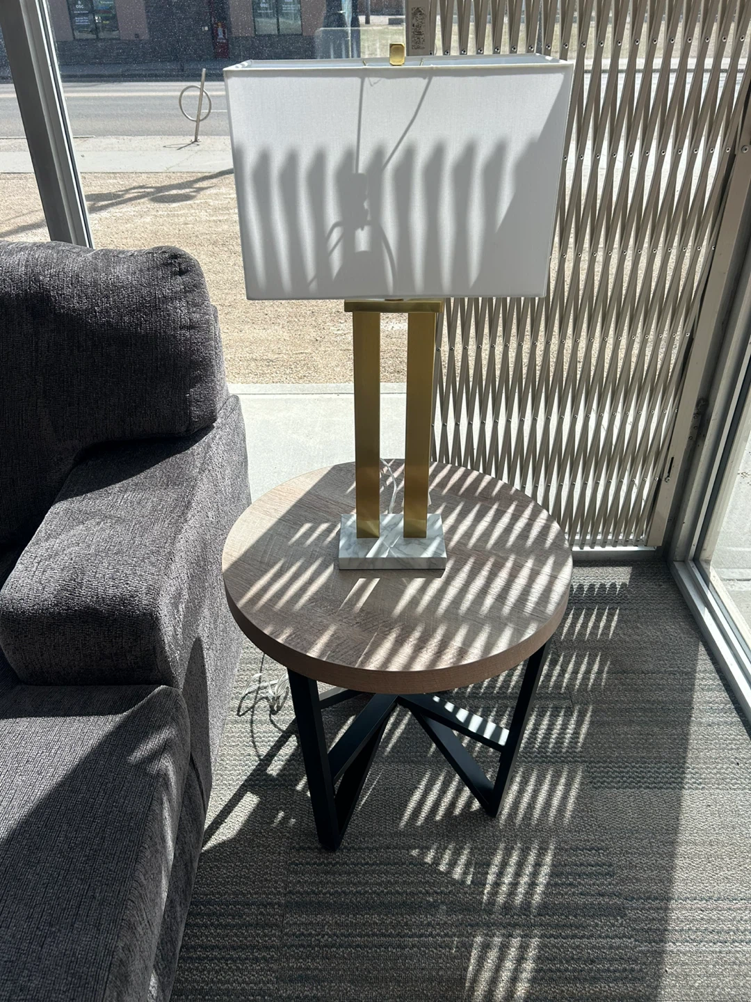 Sectionals, table set and lamps - photo 4