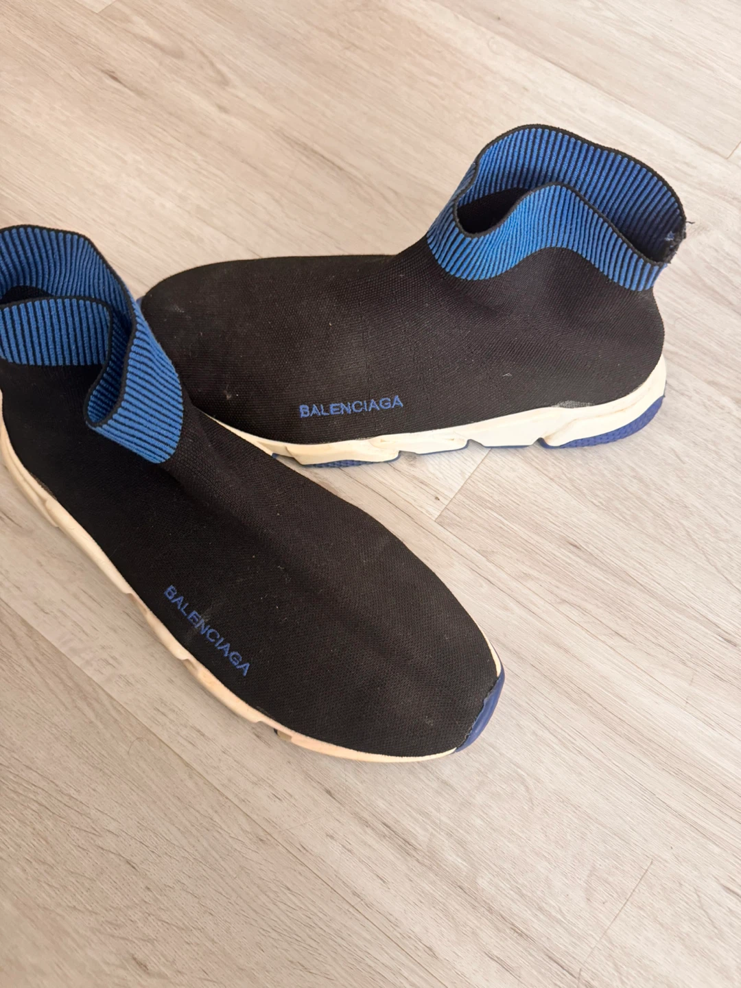 Balenciaga Speed Trainers - photo 3