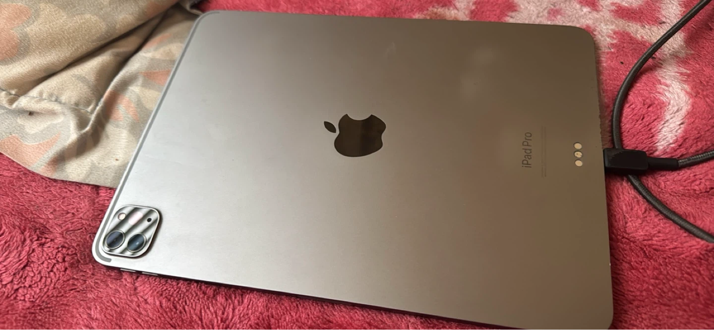 Apple iPad Pro 11-inch (4th Gen) 128 GB - photo 2