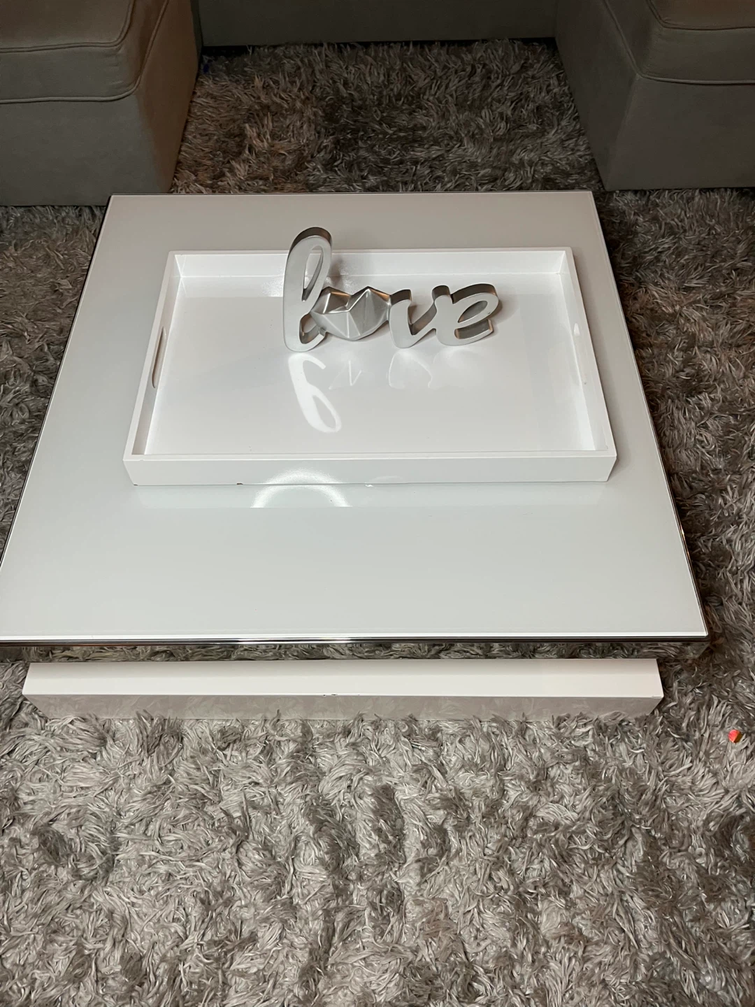 Modern White High-Gloss Coffee Table