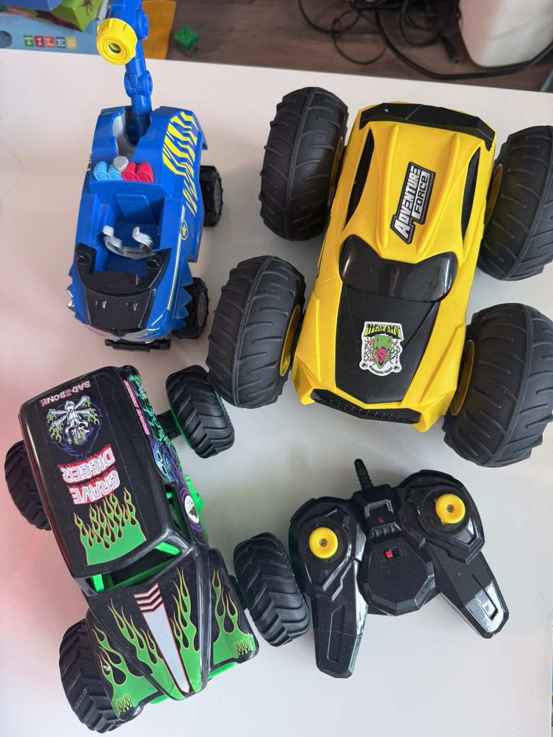 Adventure Force & Grave Digger RC Monster Trucks