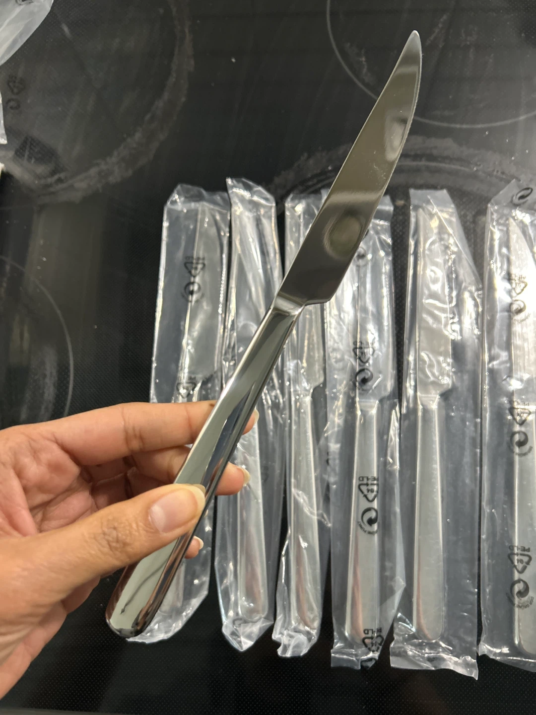 NEW Zwilling Steak Knives (Set of 8) - photo 2