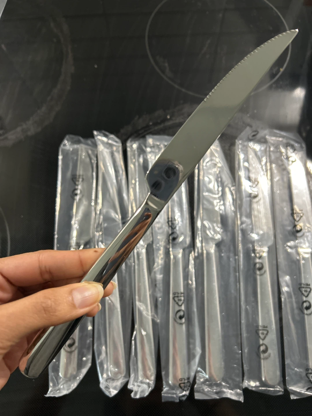 NEW Zwilling Steak Knives (Set of 8) - photo 3
