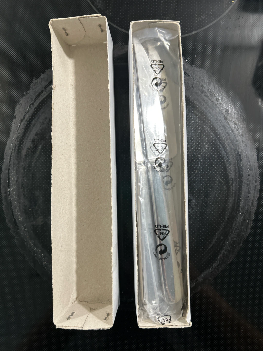 NEW Zwilling Steak Knives (Set of 8) - photo 5