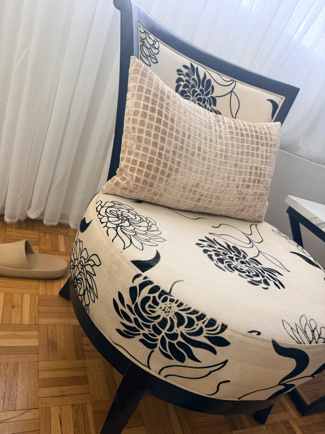Floral Accent Chair - photo 3