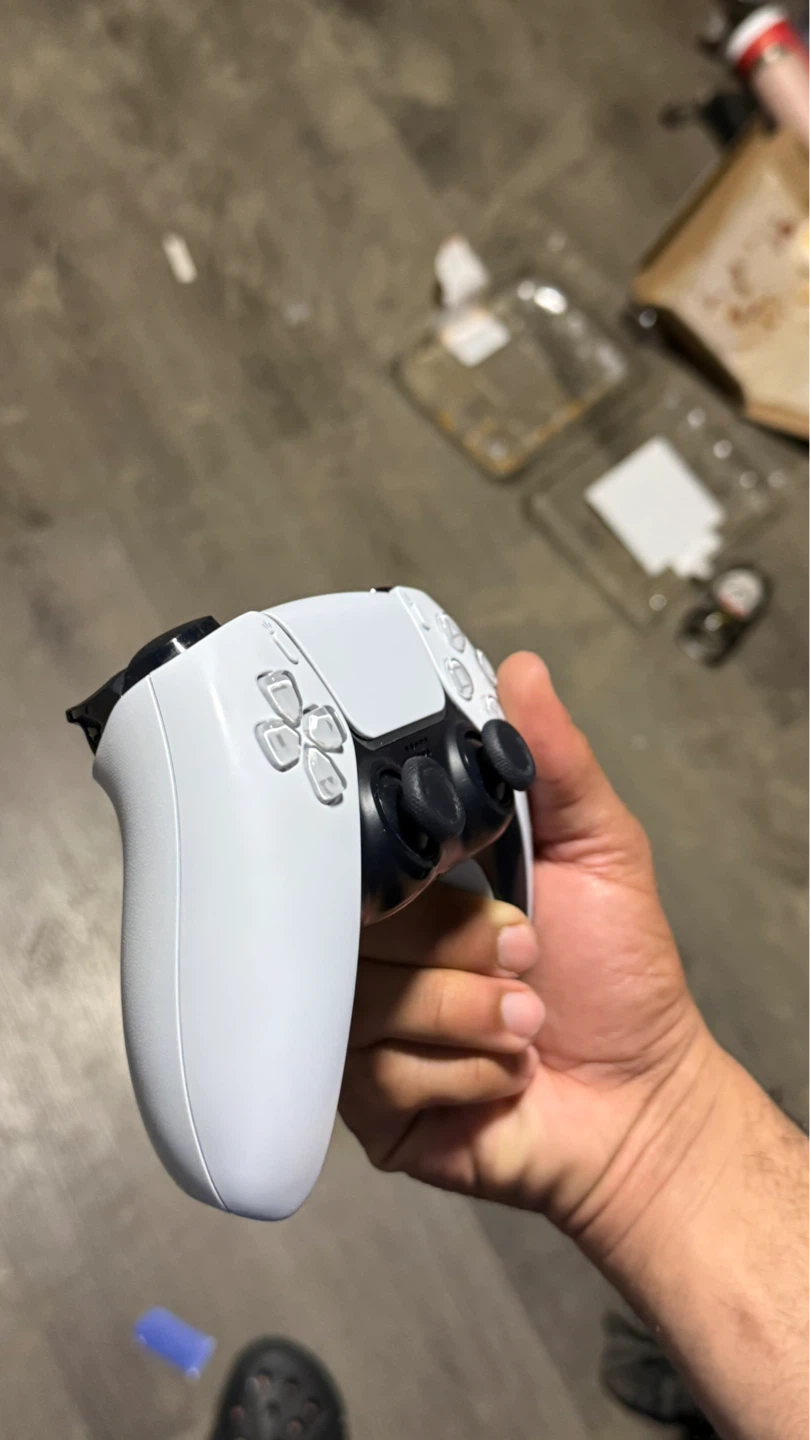 Sony PlayStation DualSense Wireless Controller - photo 4