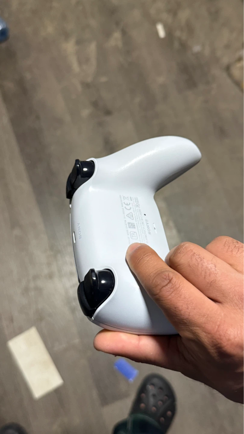 Sony PlayStation DualSense Wireless Controller - photo 3