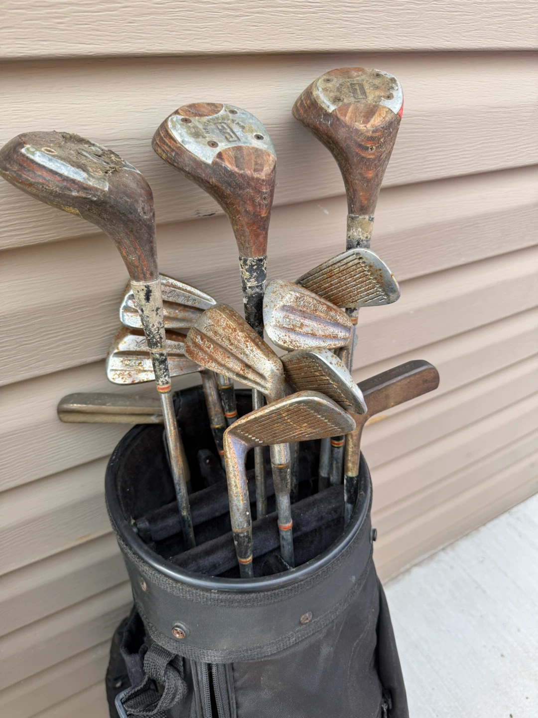 Used Golf Club Set with Golf Balls and Tees - photo 2