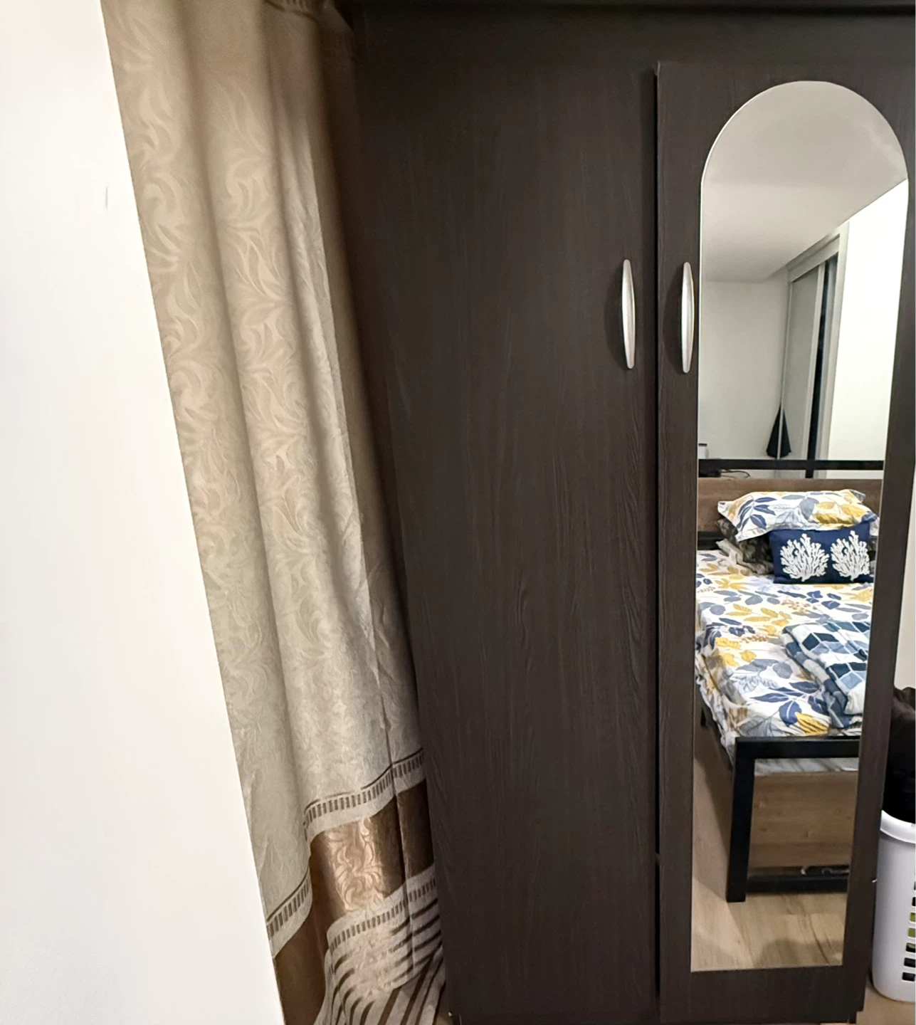 Wardrobe with Full Mirror - photo 3