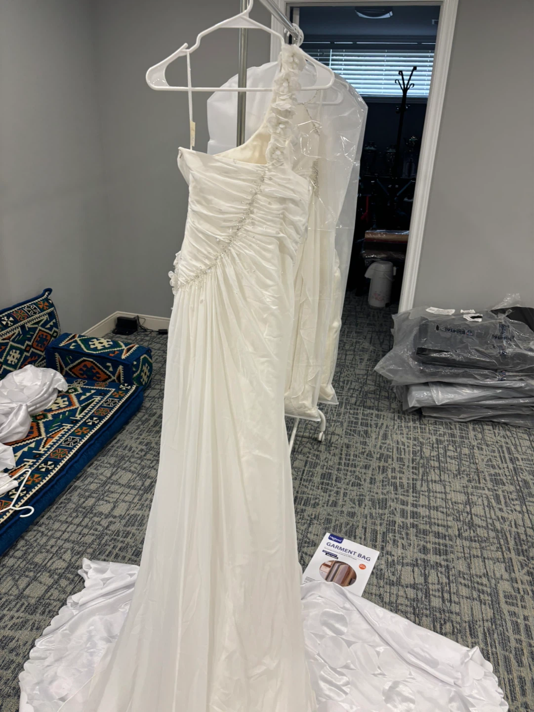 Palas athena Wedding Dress 8 - photo 4
