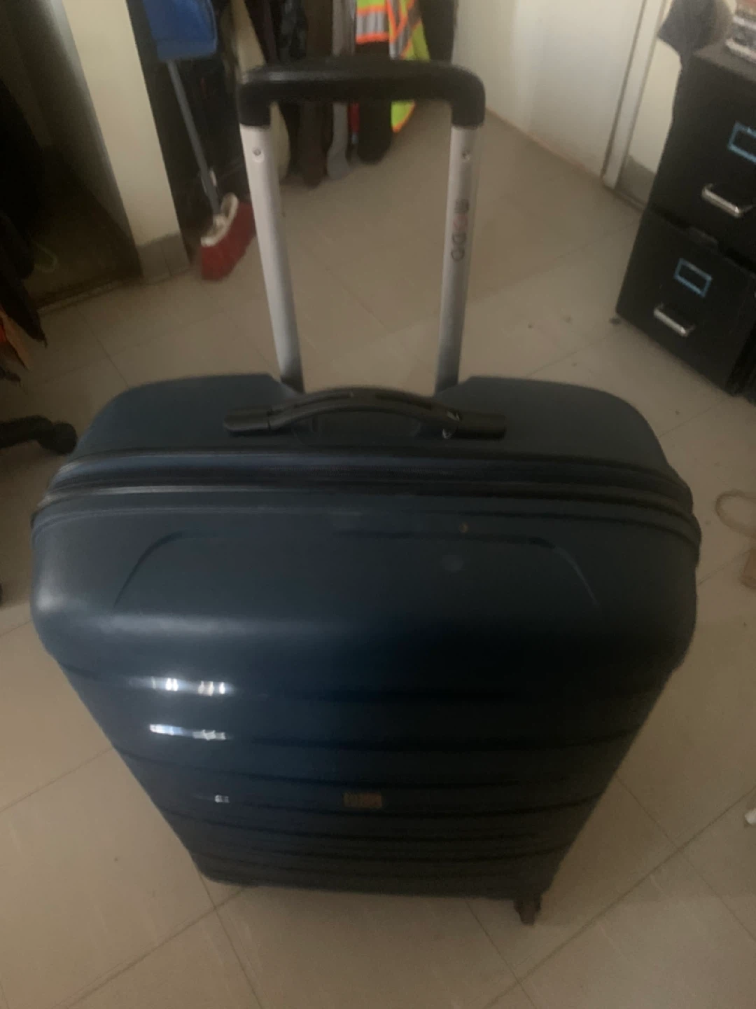 Ronca to Modo Blue Hardside Spinner Luggage - photo 4