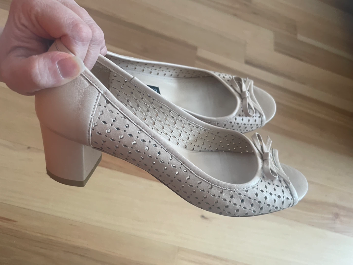 Monica Ricci Women's Peep Toe Heels Size 36 - photo 2