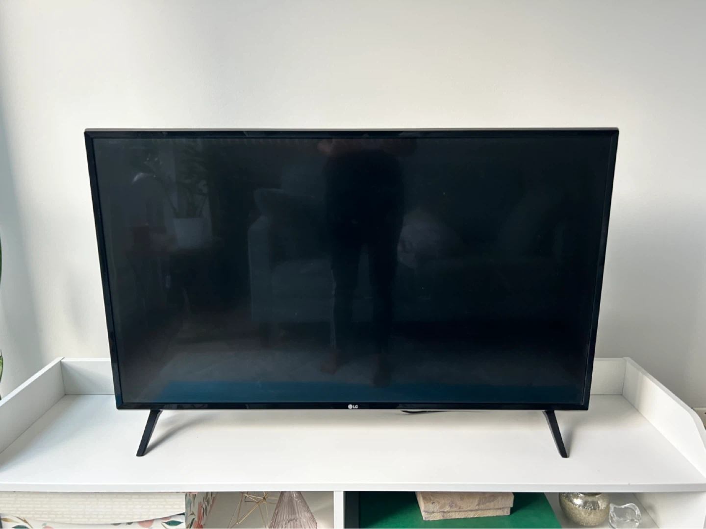 LG 43" Smart TV