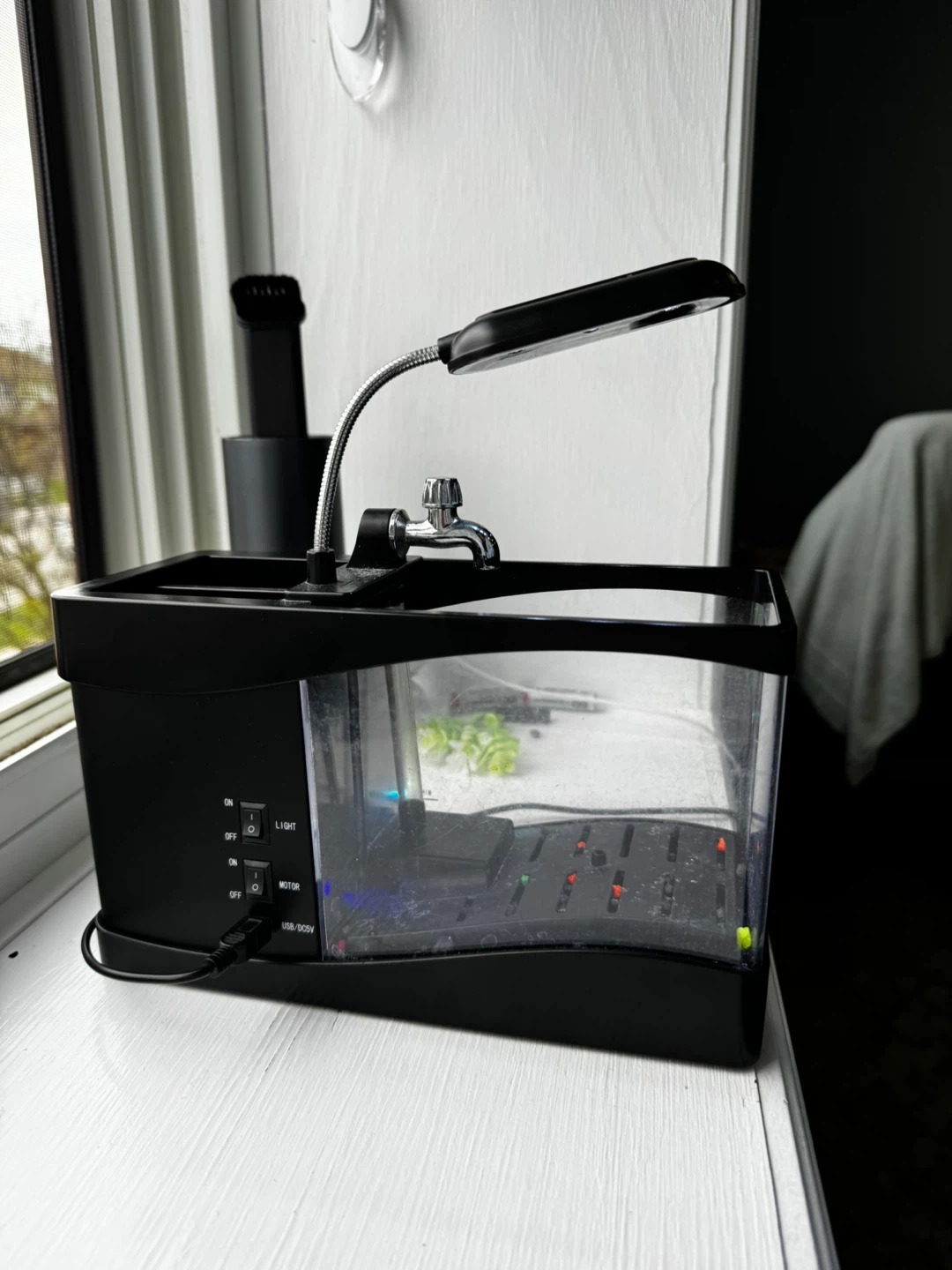 Black Desktop Aquarium with LED Light - photo 3