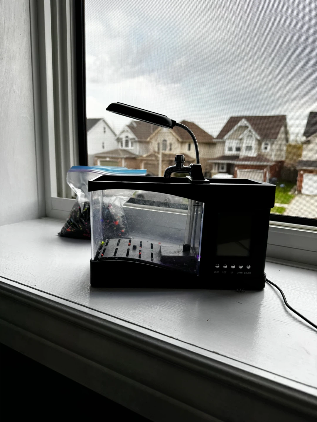 Black Desktop Aquarium with LED Light - photo 2
