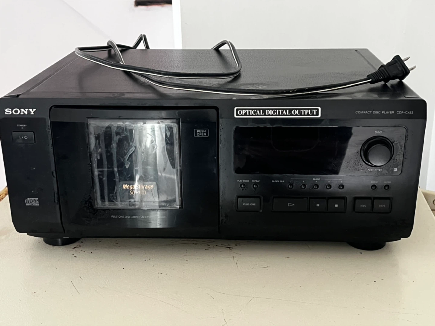 Sony Compact Disc Player CDP-CX53 MegaStorage 50+1