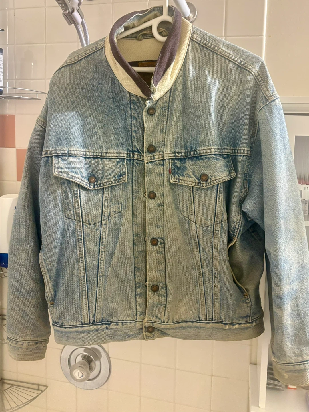Vintage Levi's Denim Jacket - Size L - photo 2