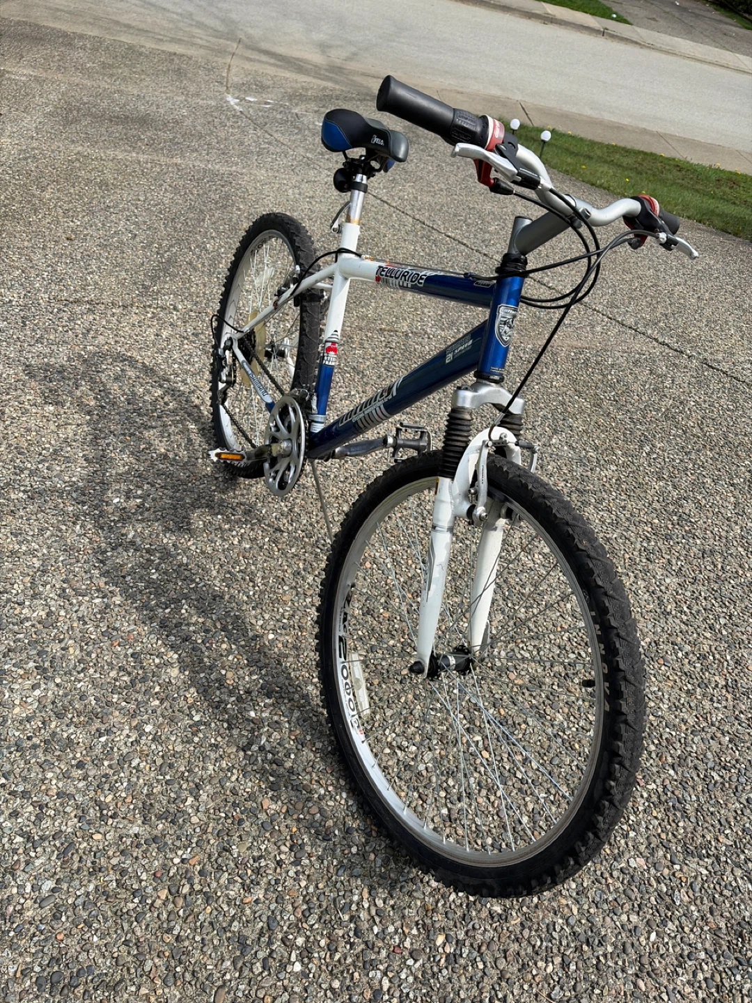 Infinity Telluride Mountain Bike - photo 2