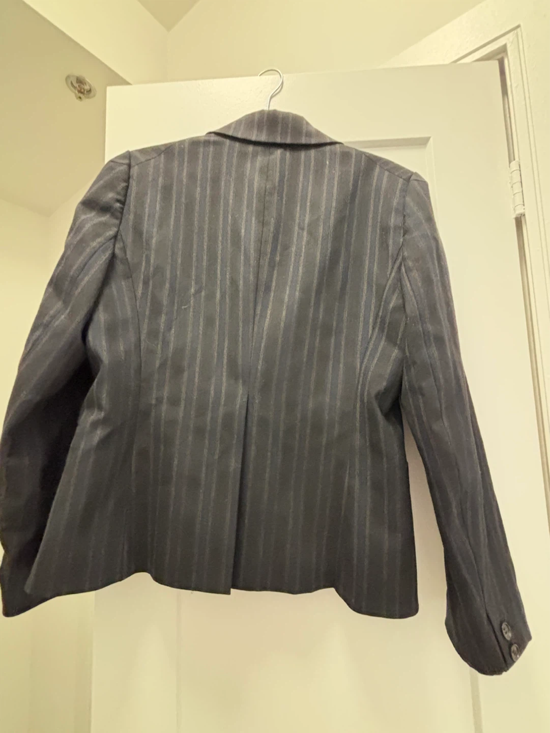Theory Pinstripe wool Blazer - Size 12 - photo 4