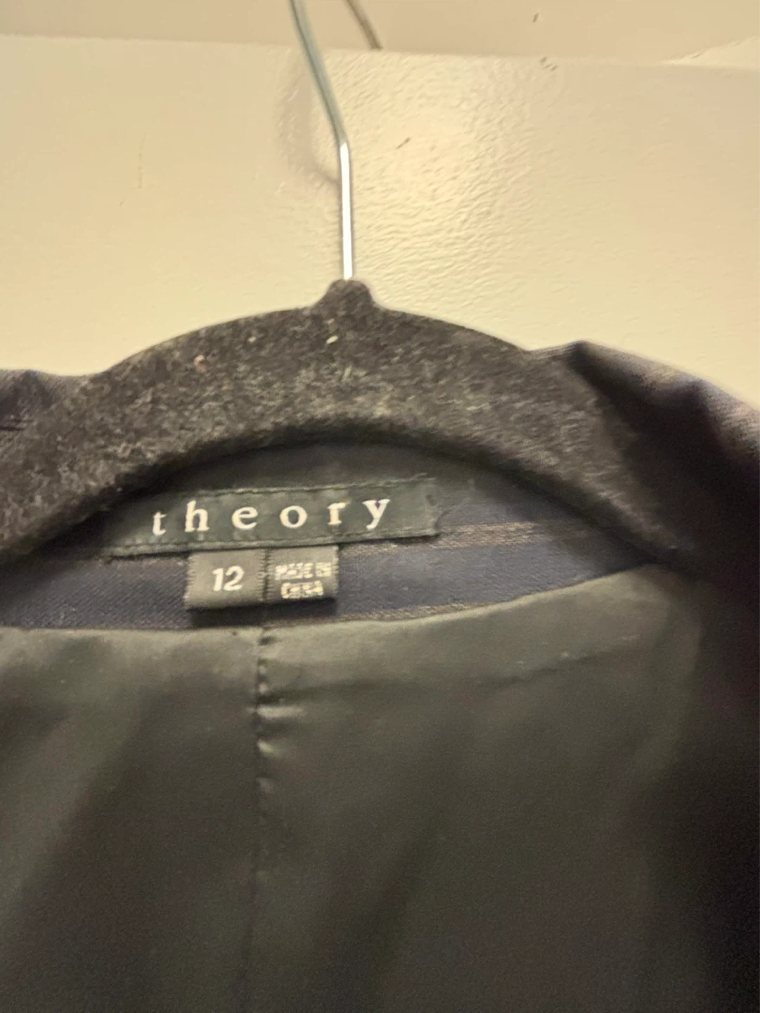 Theory Pinstripe wool Blazer - Size 12 - photo 3