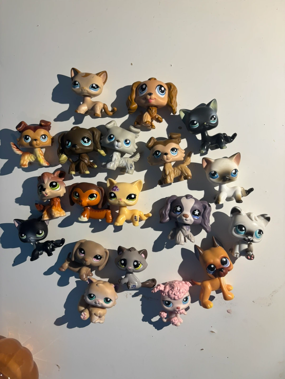 Littlest Pet Shop Figures Bundle - Assorted Animals