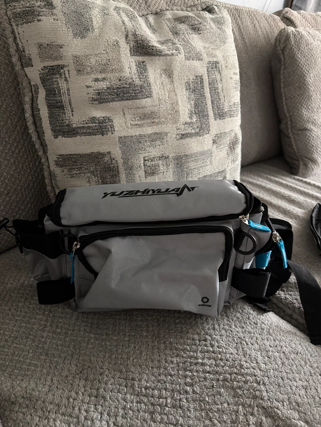 YUZHIYUAN Small Fishing Tackle Bag - Light Grey
