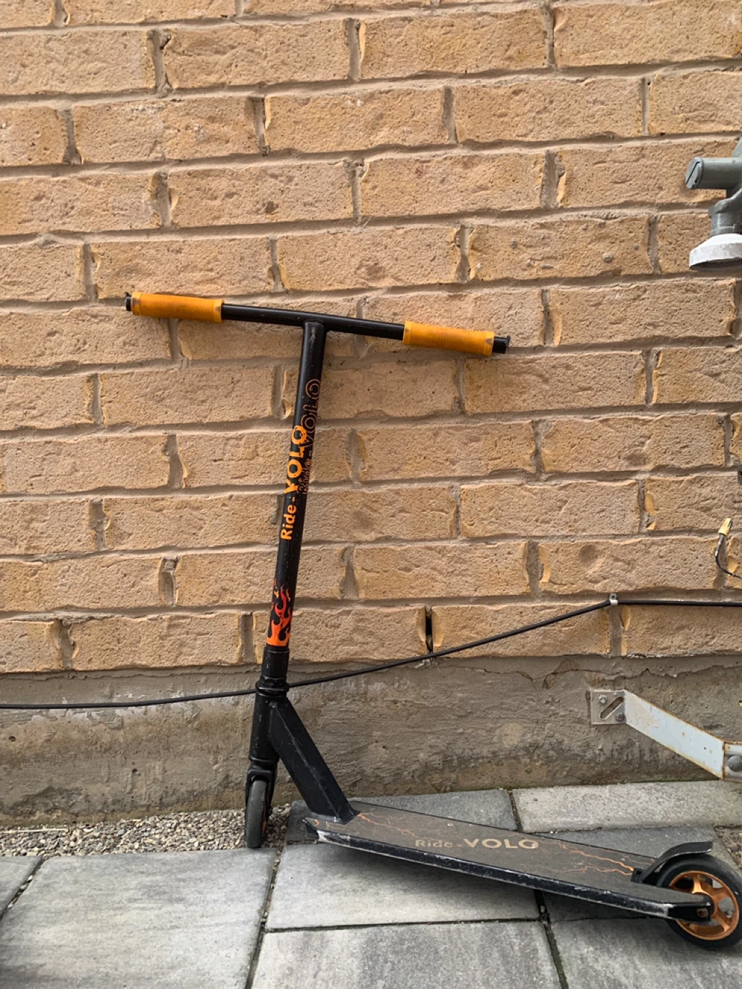 Ride YOLO "Volo" Scooter
