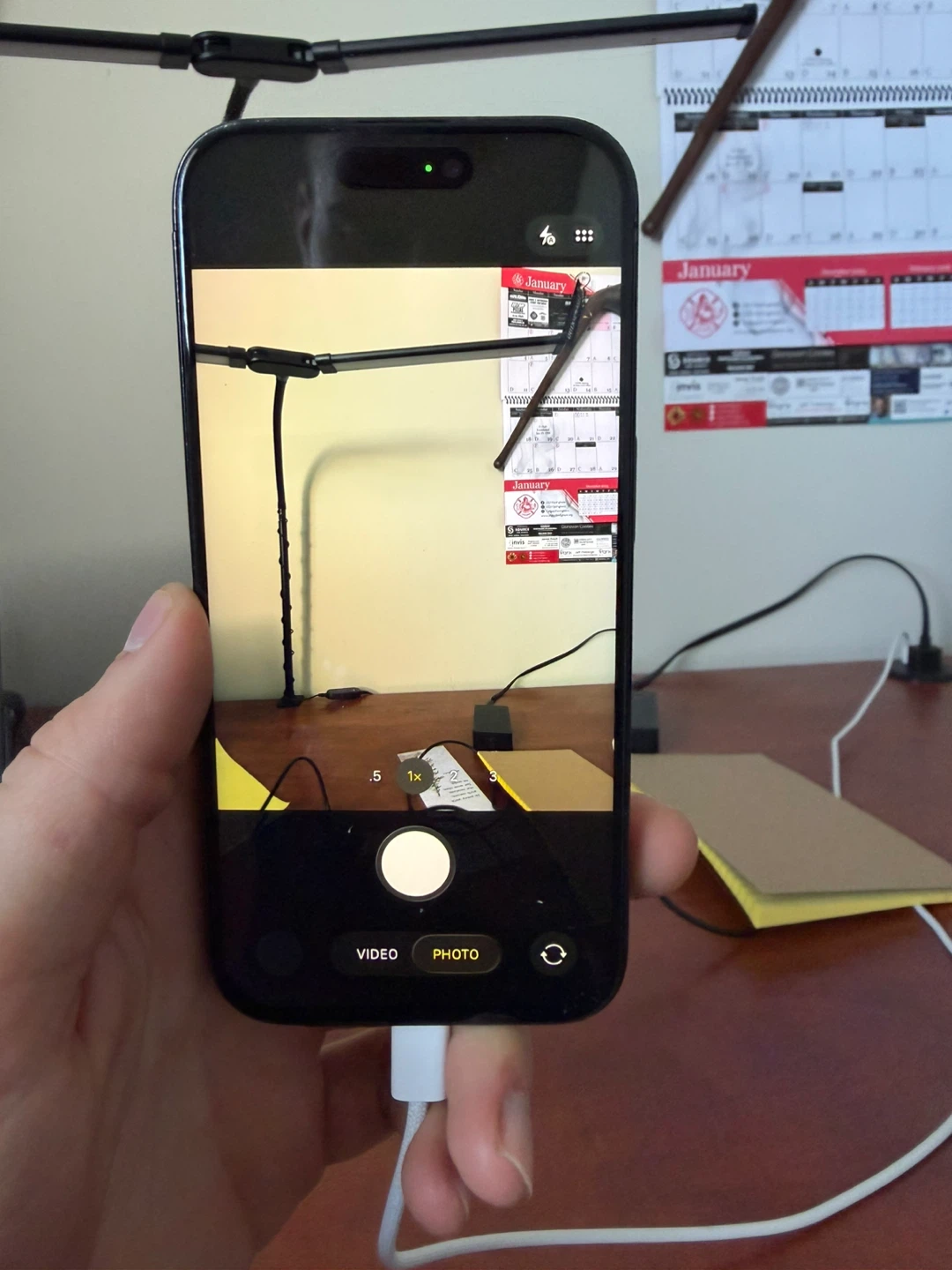 iPhone 14 Pro Max - Cracked Screen - photo 3