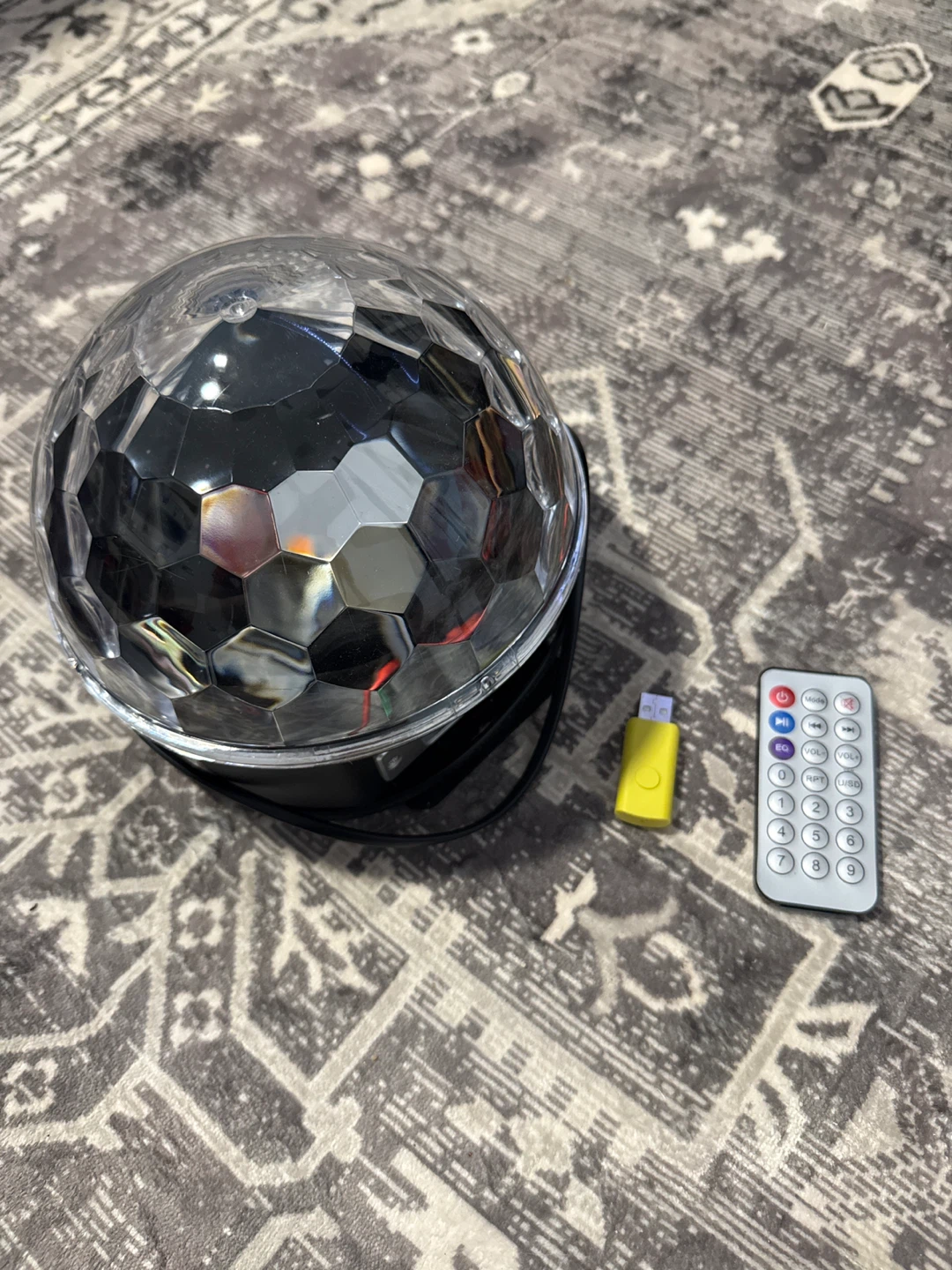 MP3 LED Music Ball Light with Remote - photo 2