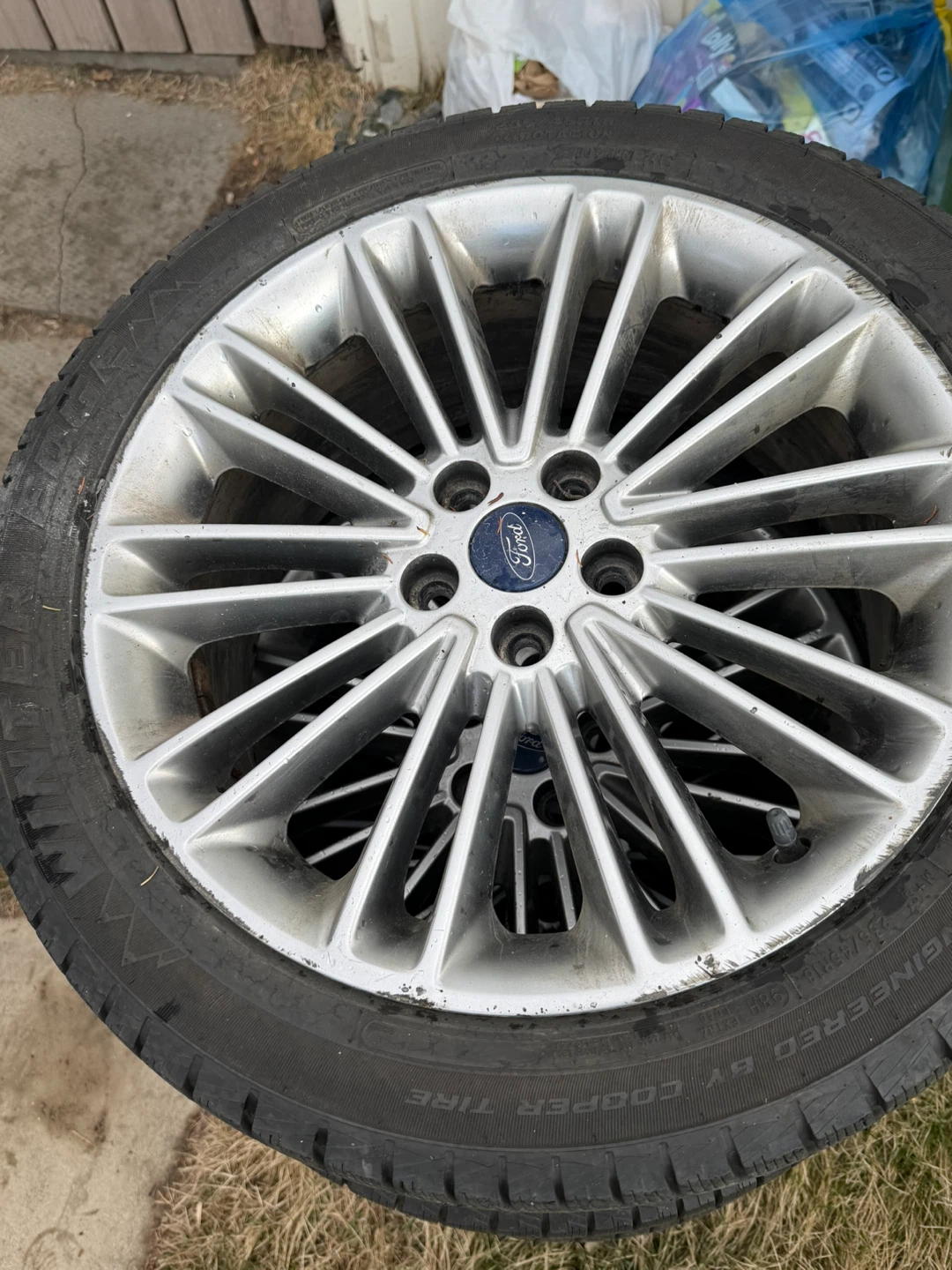 Set of 4 Cooper Winter Tires with Ford Rims - photo 4