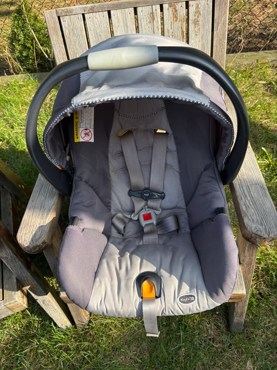 Chicco KeyFit 30 Infant Car Seat with Base