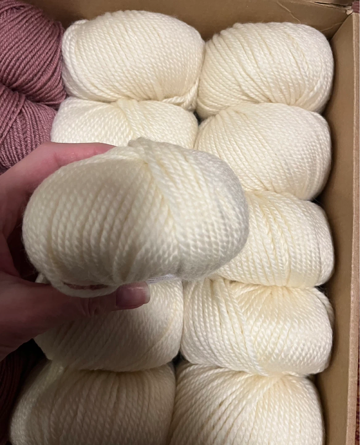 Bundle of 20 Skeins Yarn