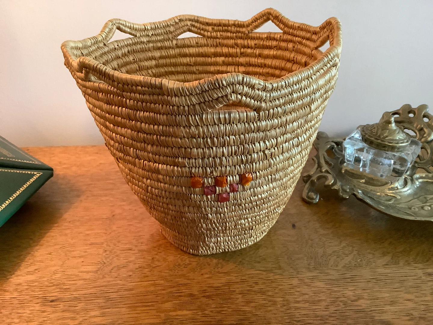 Inuit Hand Woven Grass Basket 🐞 - photo 2