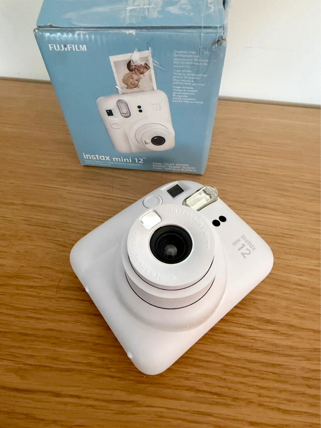Fujifilm Instax Mini 12 Instant Camera - Clay White - photo 2