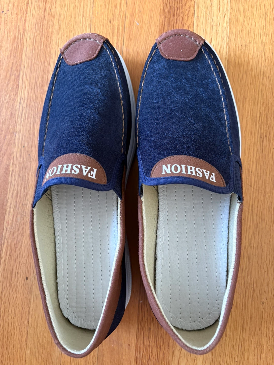 Men's Fashion Slip-On Shoes Size 44-new