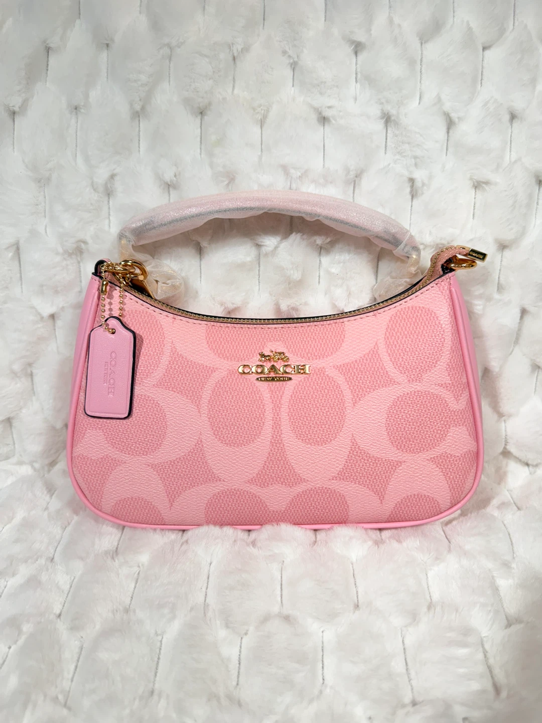 🔥 Coach Teri Shoulder Bag | Pink Pebbled Leather | ✨