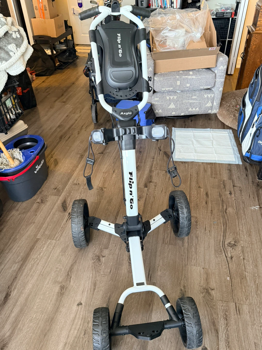 Axglo Flip 'n Go 3-Wheel Golf Push Cart